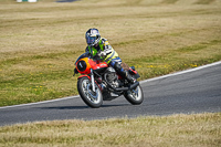 cadwell-park;cadwell-park-photographs;cadwell-trackday-photographs;enduro-digital-images;event-digital-images;eventdigitalimages;peter-wileman-photography;racing-digital-images;trackday-digital-images;trackday-photos